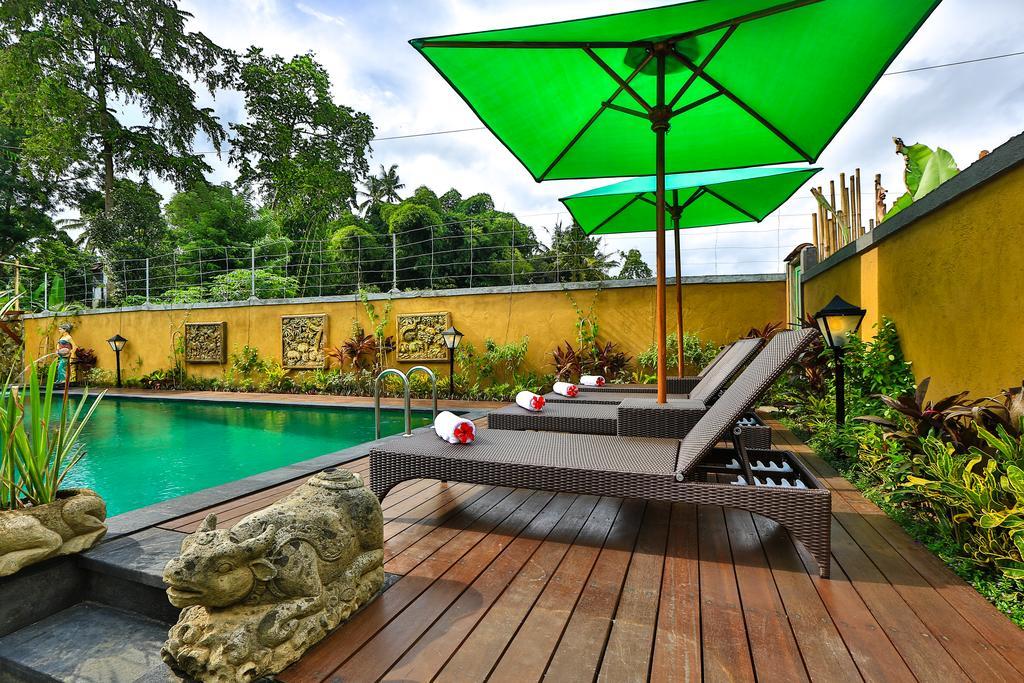 Nini Ubud
